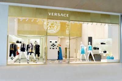 versace rio de janeiro|Versace apre a Rio de Janeiro .